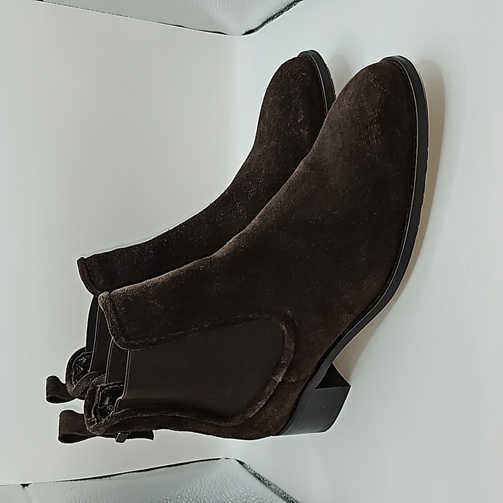 Aquatalia Waterproof Boots Sz 9M in Espresso.